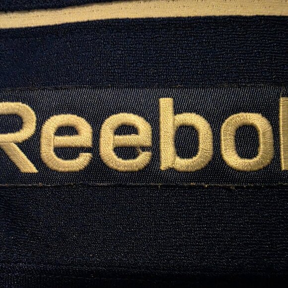 Authentic 2014 Winter Classic Leafs Jersey - Picture 4 of 5